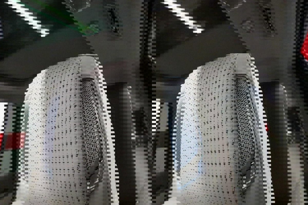 Used 2024 Cadillac Escalade ESV Sport Platinum w/ LPO, ONYX Package image 26