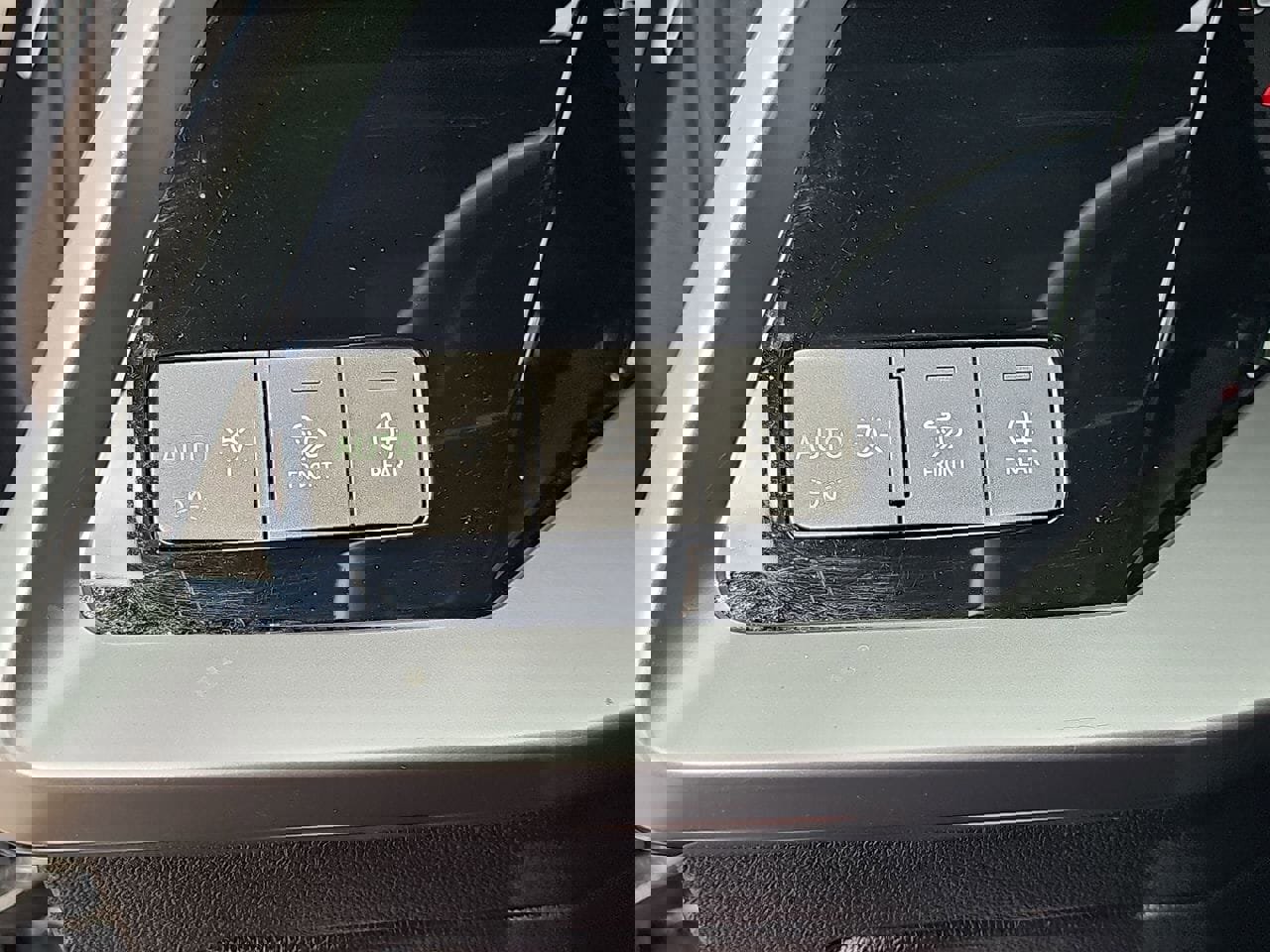 Used 2023 Audi A3 2.0T Premium image 25