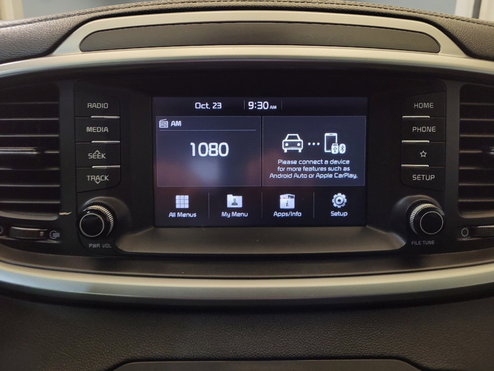 Used 2020 Kia Sorento LX image 25