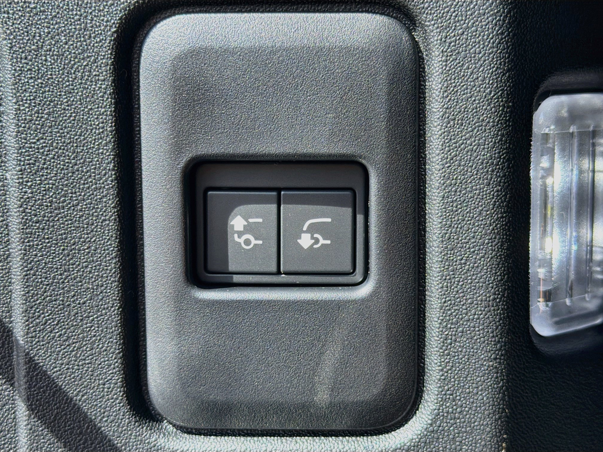 New 2026 Land Rover Defender 110 S AWD/4WD image 13