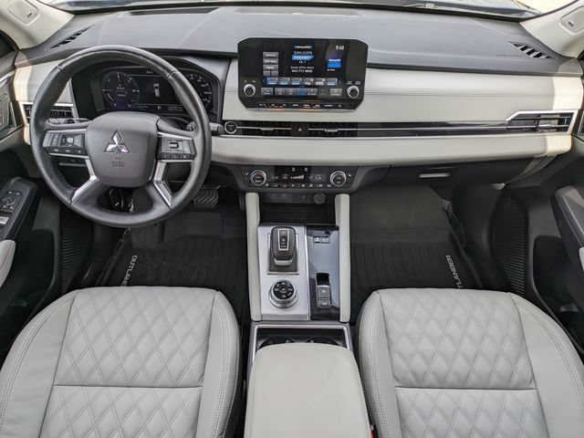 Used 2024 Mitsubishi Outlander SEL AWD/4WD image 15