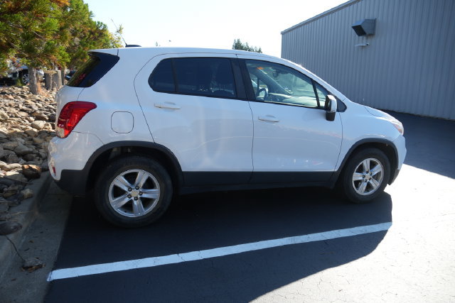 Used 2019 Chevrolet Trax LS w/ Tint and Cruise Package FWD image 22