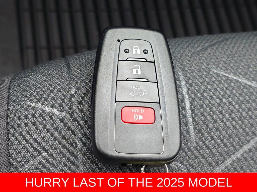 New 2025 Toyota RAV4 XLE image 36