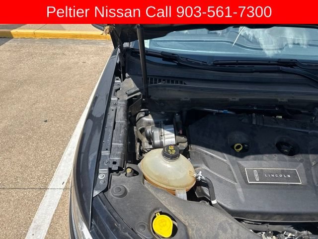 Used 2019 Lincoln MKC Select w/ Select Plus Package FWD image 16