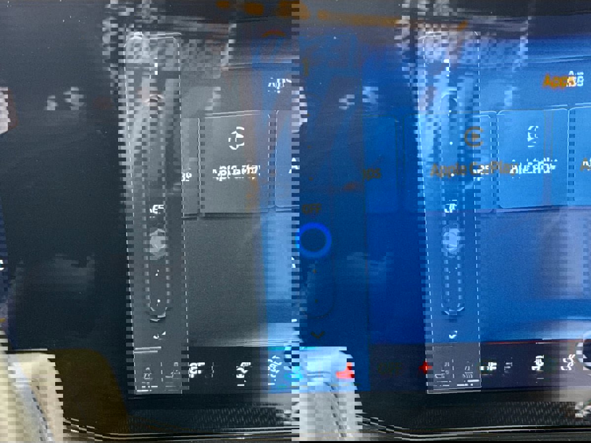 Used 2024 Ford Mustang Premium image 23