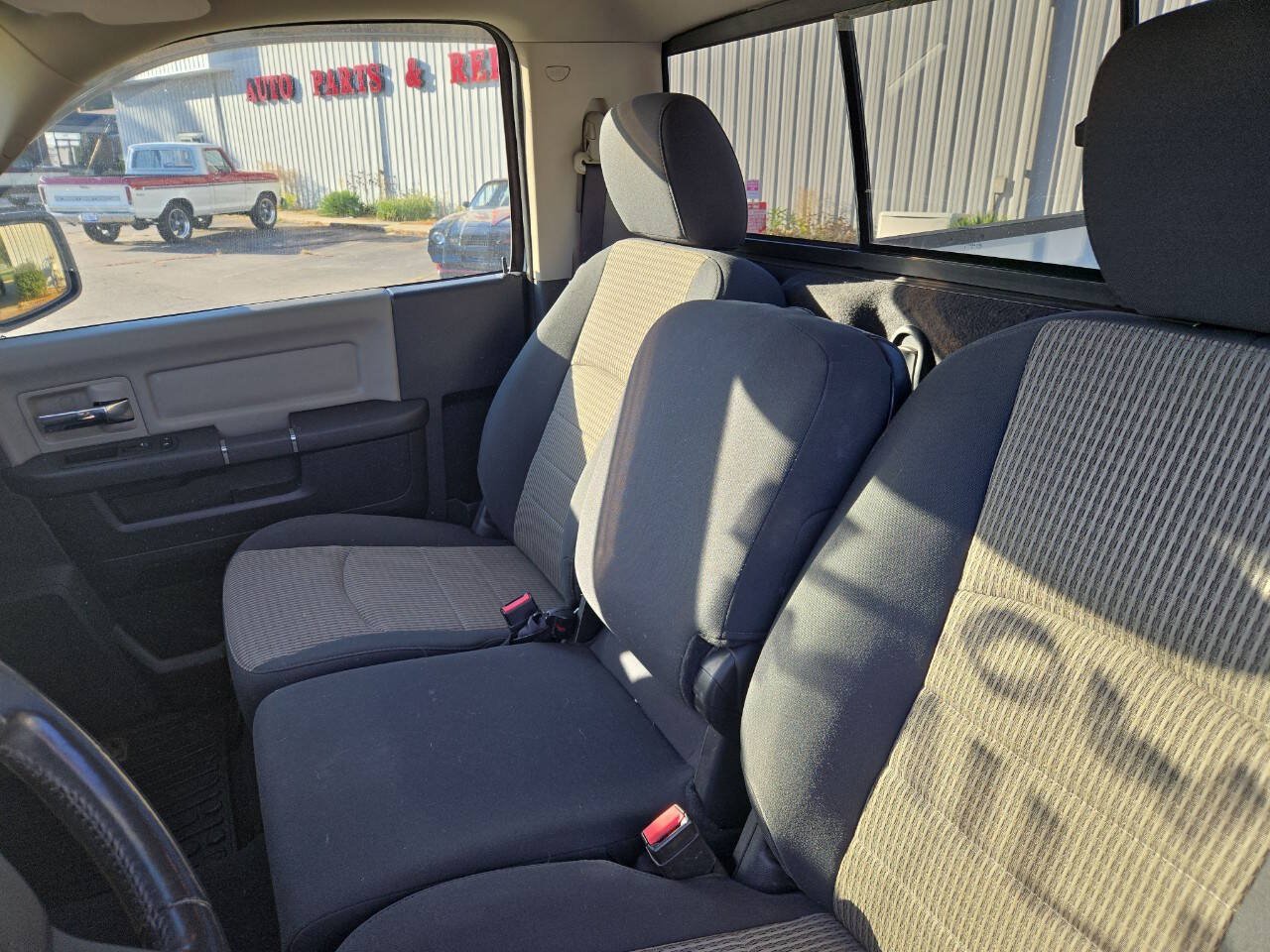 Used 2012 RAM 2500 SLT w/ Luxury Group AWD/4WD image 21