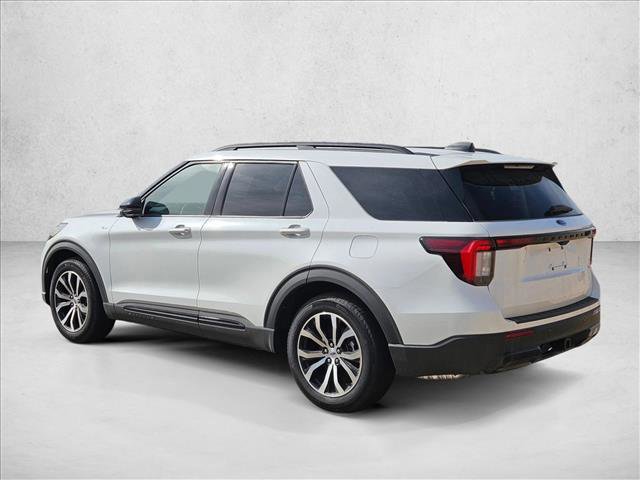 New 2025 Ford Explorer ST-Line RWD video 2