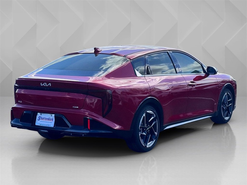 New 2025 Kia K4 GT-Line image 5