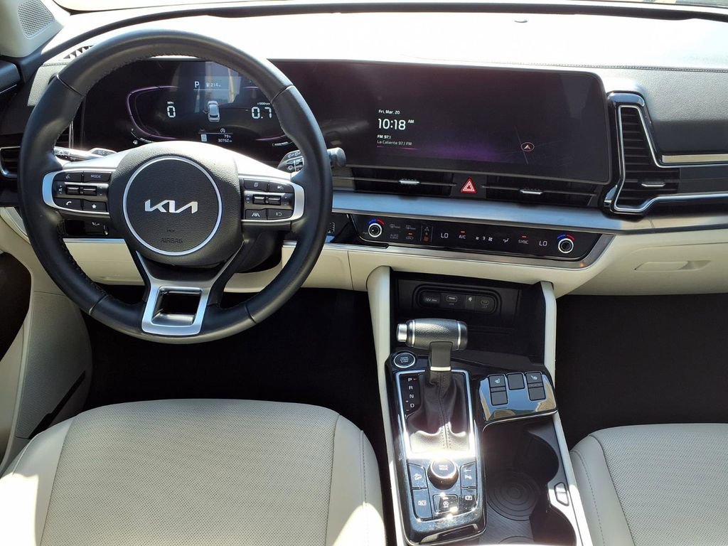 Used 2023 Kia Sportage EX image 12