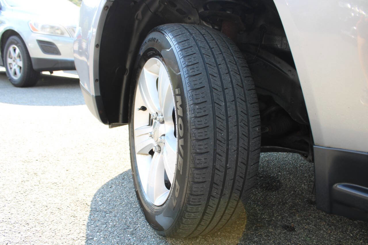 Used 2016 Jeep Compass Latitude image 18