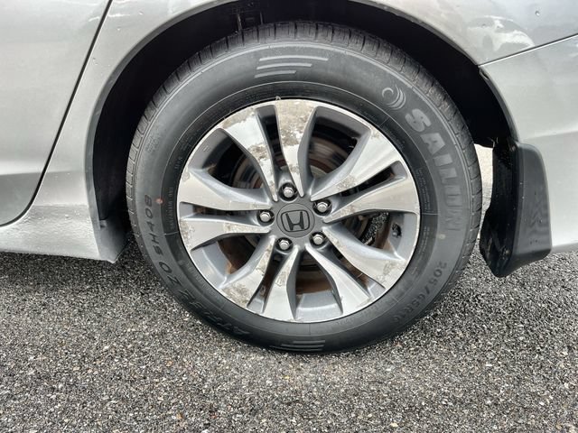 Used 2013 Honda Accord LX image 19
