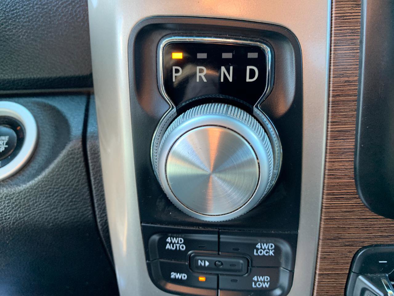 Used 2017 RAM 1500 Laramie w/ Convenience Group image 28