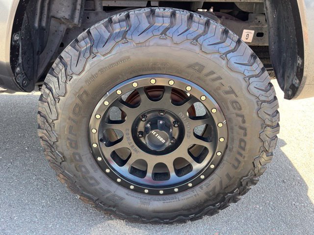 Used 2021 Toyota Tacoma TRD Sport w/ Technology Package AWD/4WD image 4