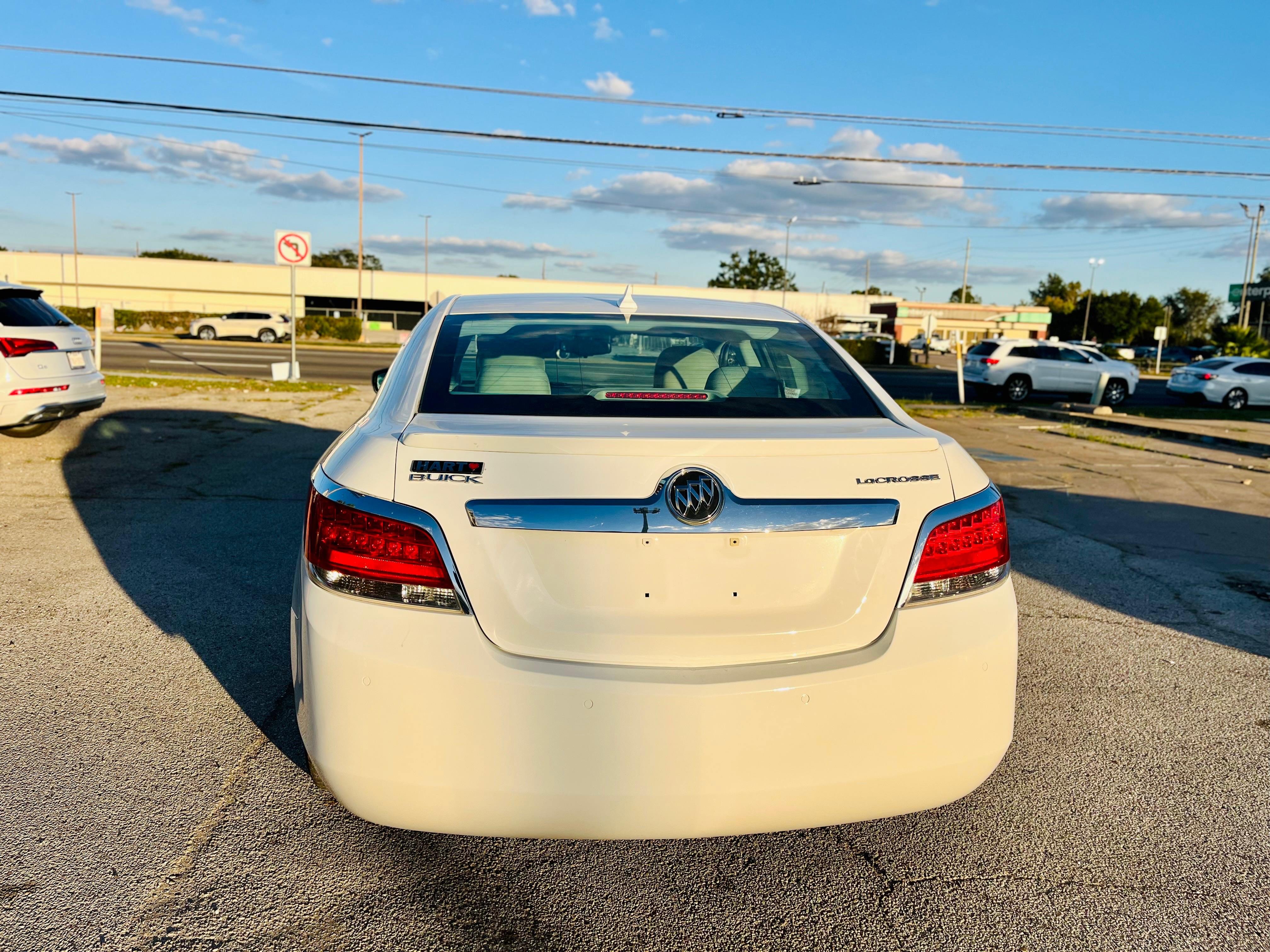 Used 2011 Buick LaCrosse CX FWD image 5