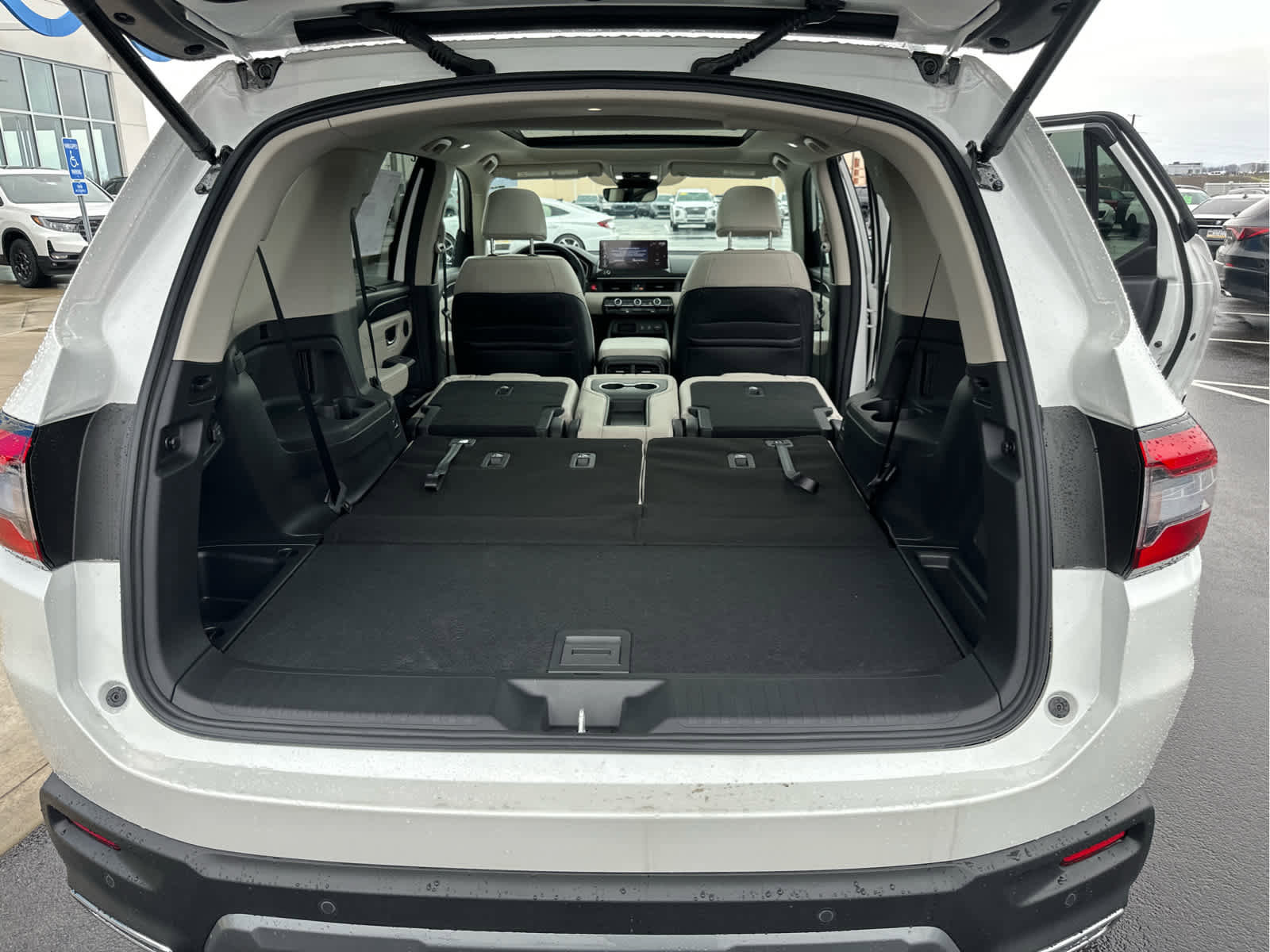 New 2026 Honda Pilot Touring image 65