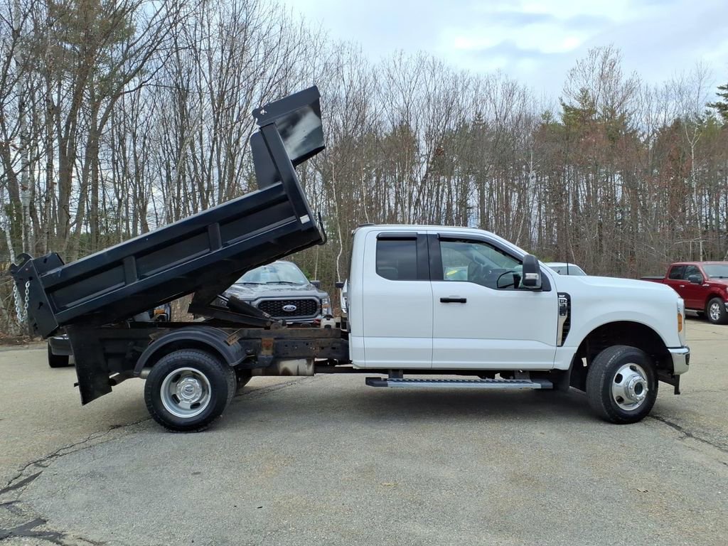 Used 2024 Ford F350 XLT w/ XLT Value Package image 13