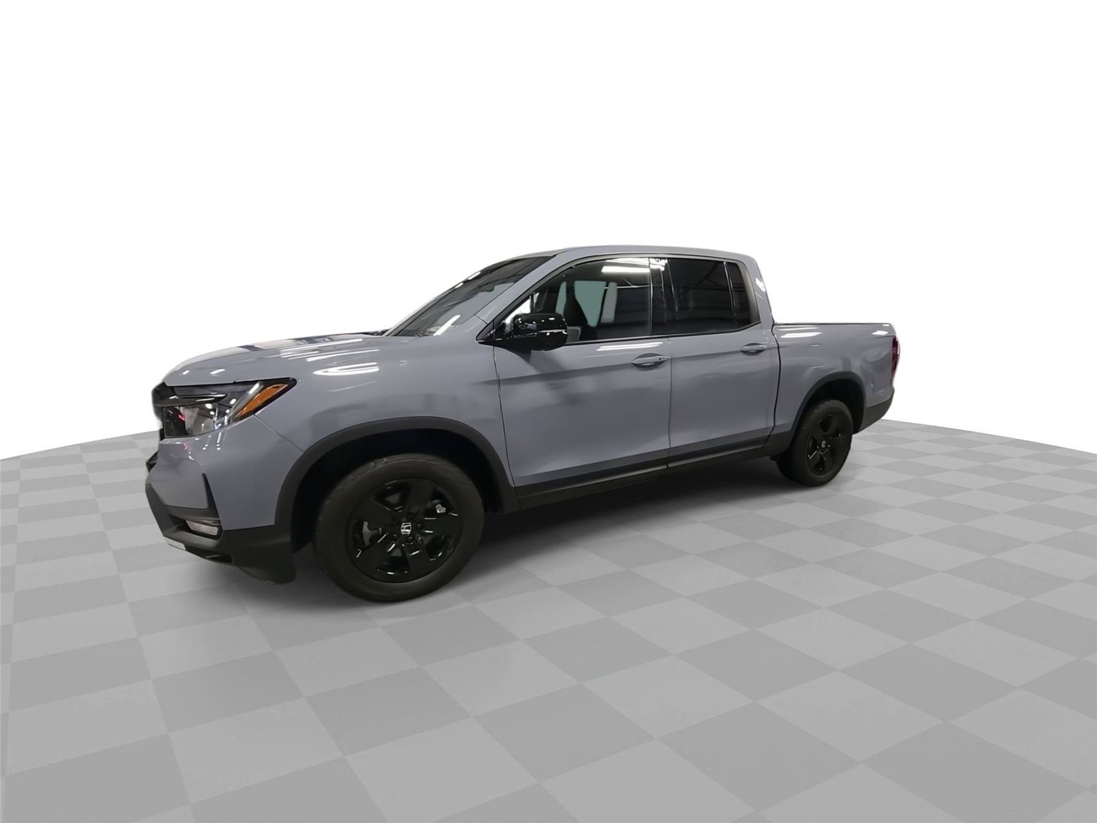 Used 2025 Honda Ridgeline Black Edition image 3