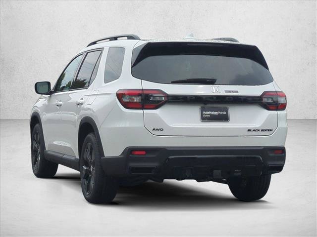 New 2026 Honda Pilot Black Edition image 9