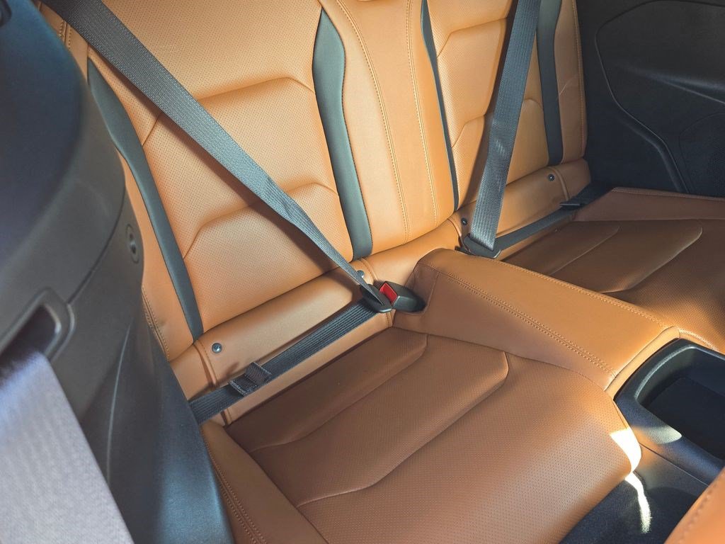 Used 2019 Chevrolet Camaro LT RWD image 34