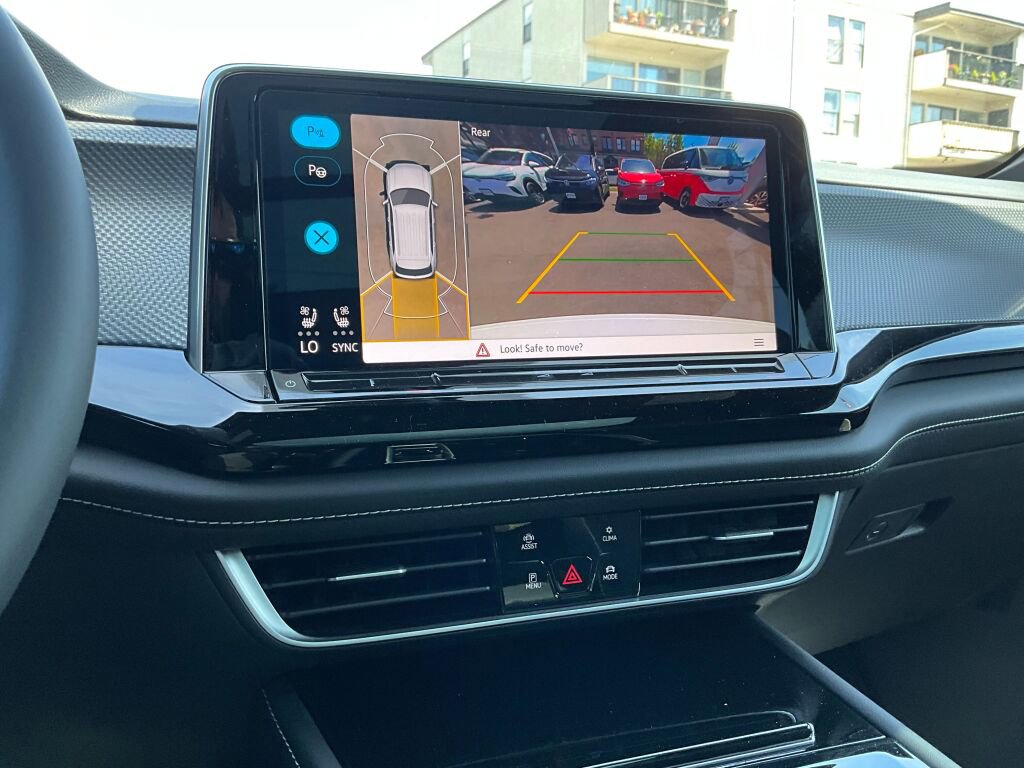 New 2025 Volkswagen Atlas Cross Sport SEL Premium R-Line image 19