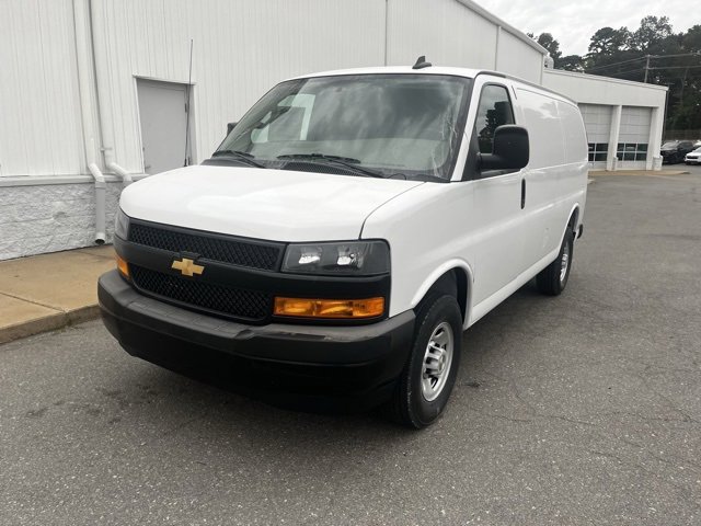 New 2025 Chevrolet Express 2500 w/ Driver Convenience Package image 9