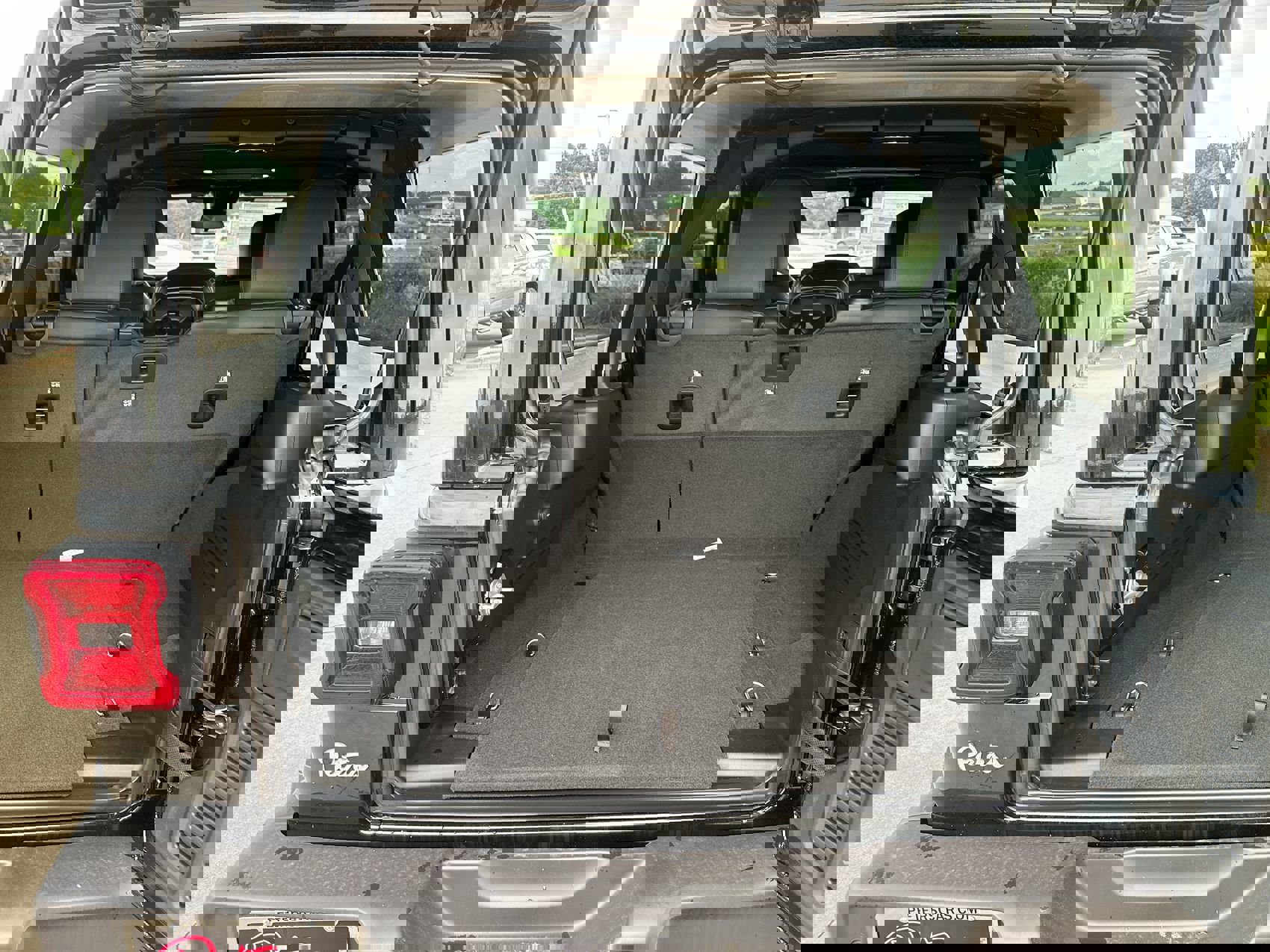 New 2025 Jeep Wrangler Sahara w/ Safety Group image 22