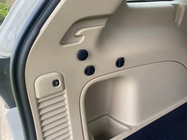 Used 2022 Jeep Grand Cherokee Limited w/ Tech Group image 10