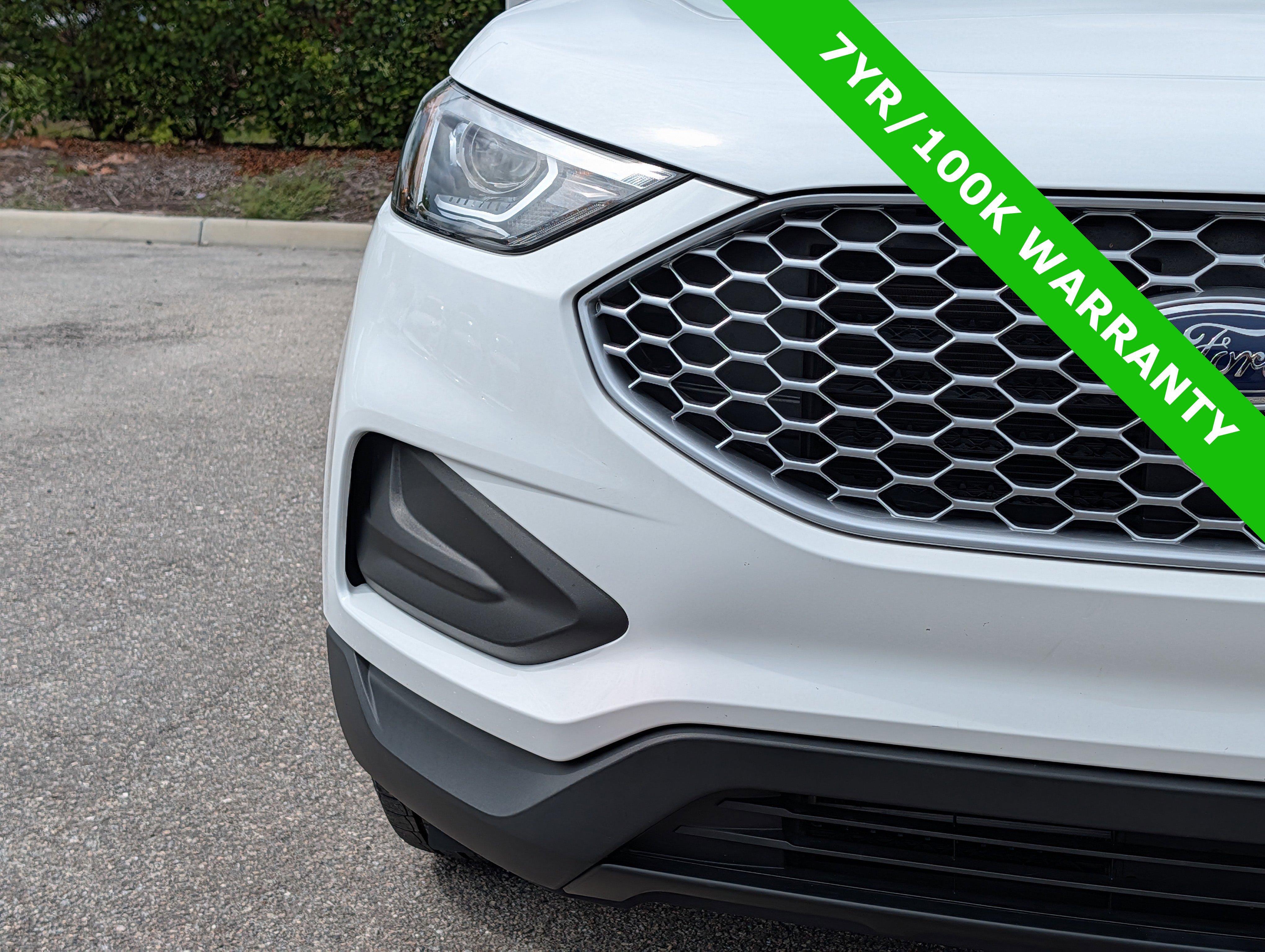 Used 2024 Ford Edge SE AWD/4WD image 9