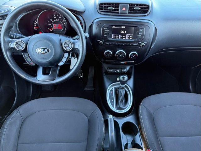 Used 2017 Kia Soul FWD image 3
