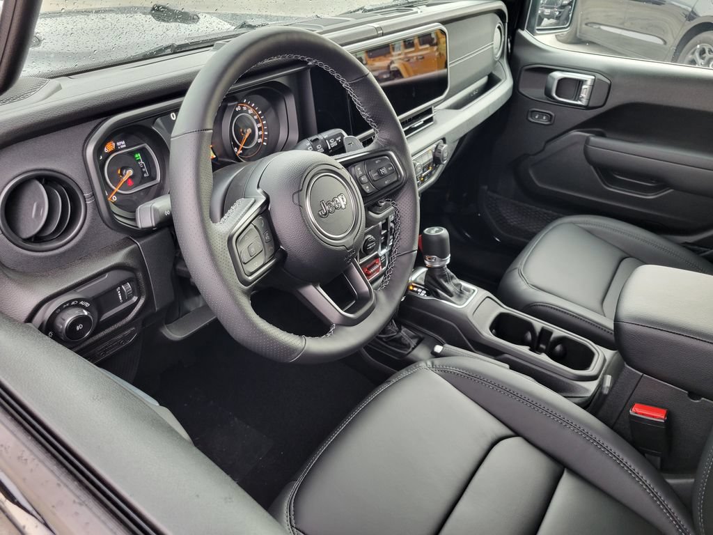 New 2026 Jeep Wrangler Unlimited Rubicon 392 AWD/4WD image 3