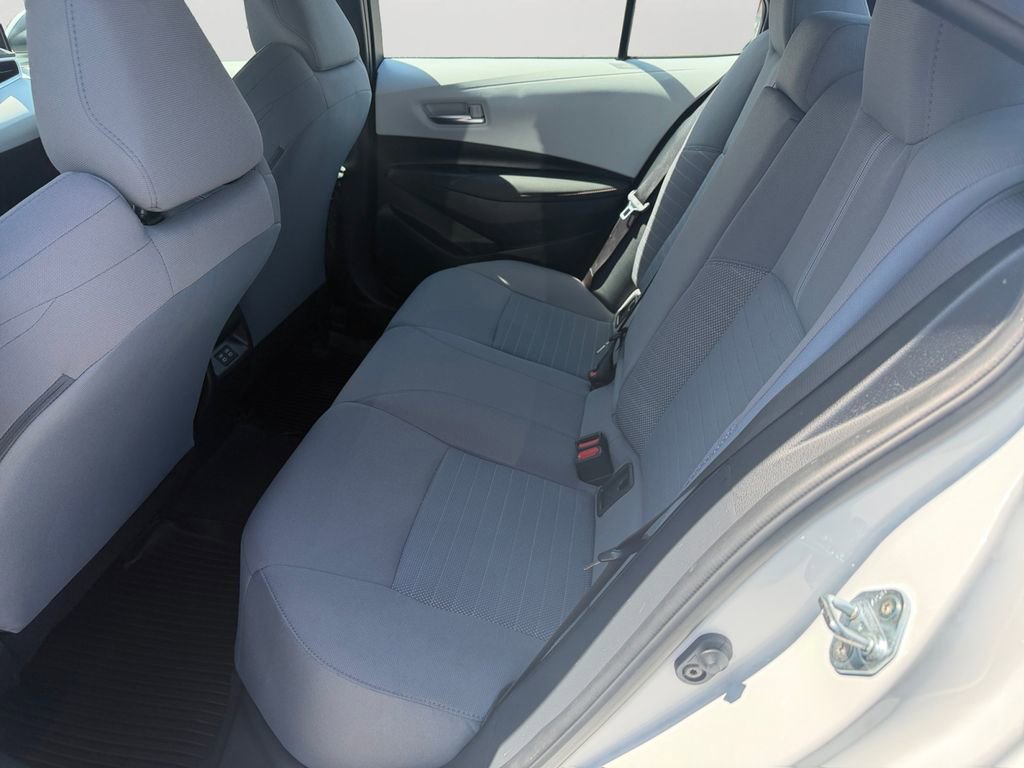 Used 2023 Toyota Corolla SE image 15