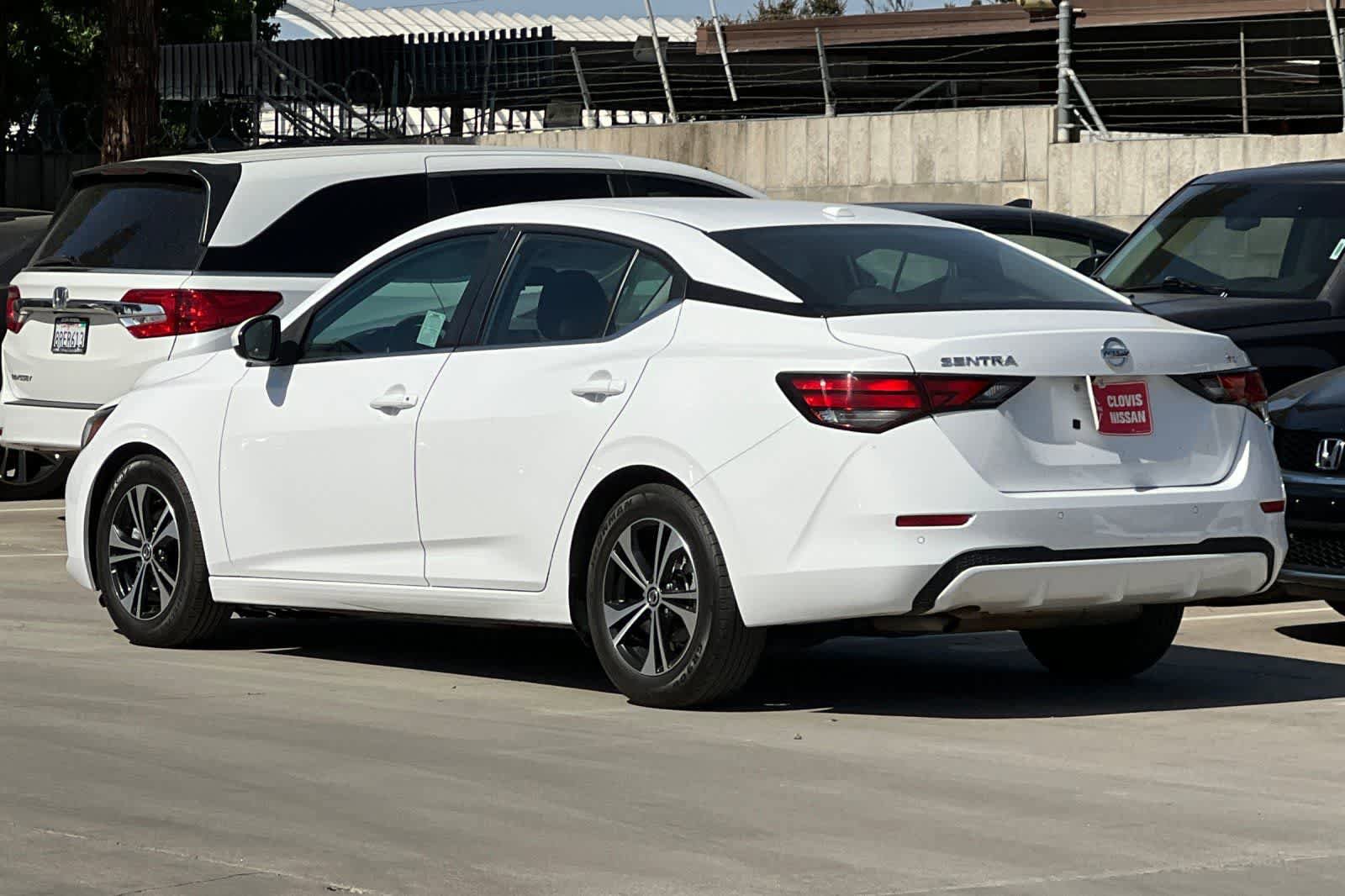 Used 2021 Nissan Sentra SV FWD image 7