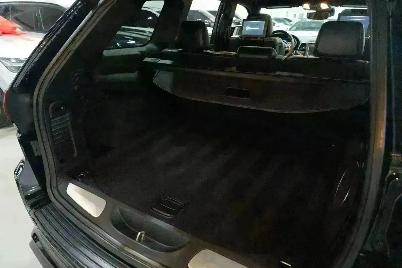 Used 2018 Jeep Grand Cherokee Trackhawk image 24