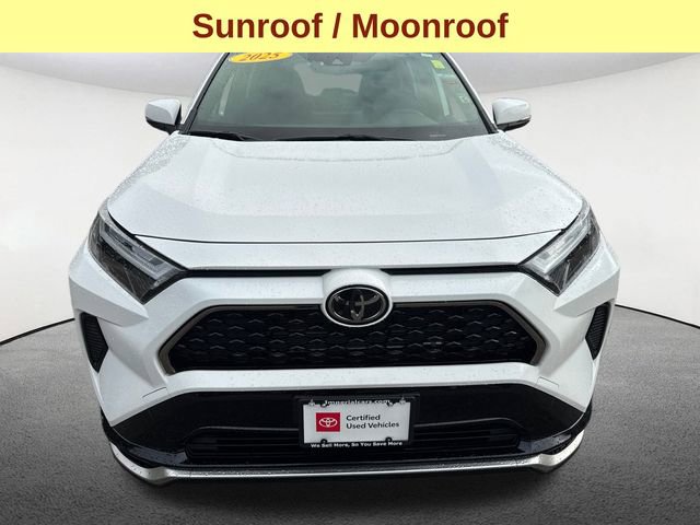Certified 2025 Toyota RAV4 SE image 4