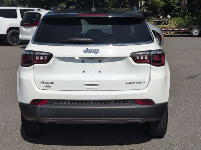 Certified 2024 Jeep Compass Limited w/ Sun and Sound Group AWD/4WD image 7