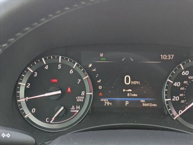 Used 2021 Toyota Highlander Platinum image 11