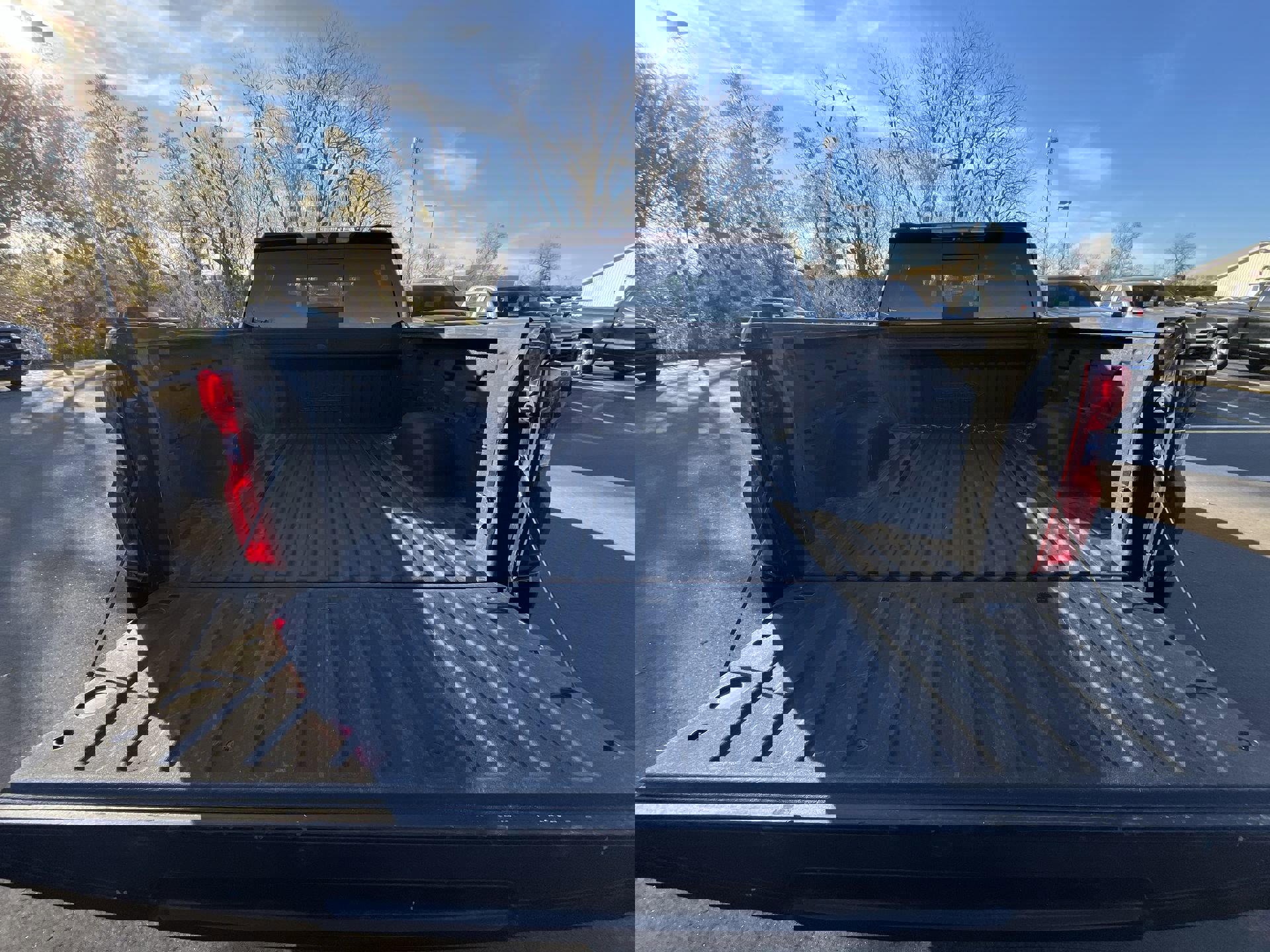 Certified 2020 Chevrolet Silverado 1500 High Country w/ Technology Package image 27