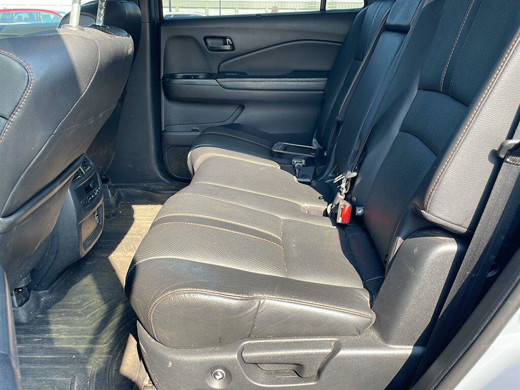 Used 2022 Honda Pilot TrailSport image 16