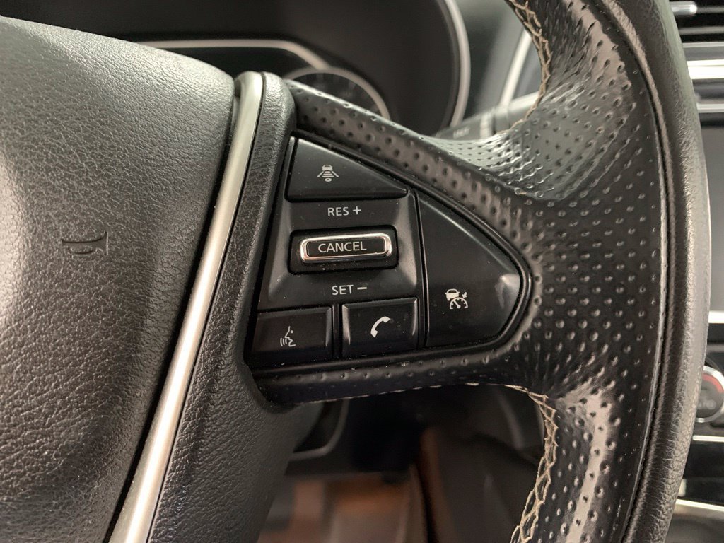 Used 2019 Nissan Maxima 3.5 SV w/ Floor Mat Group FWD image 17