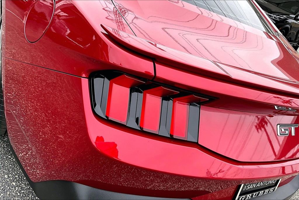 Used 2024 Ford Mustang GT Premium RWD image 39