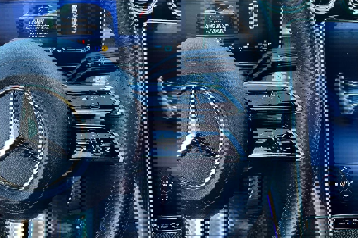 Used 2023 Mercedes-Benz C 300 Sedan w/ AMG Line w/ Night Package image 15