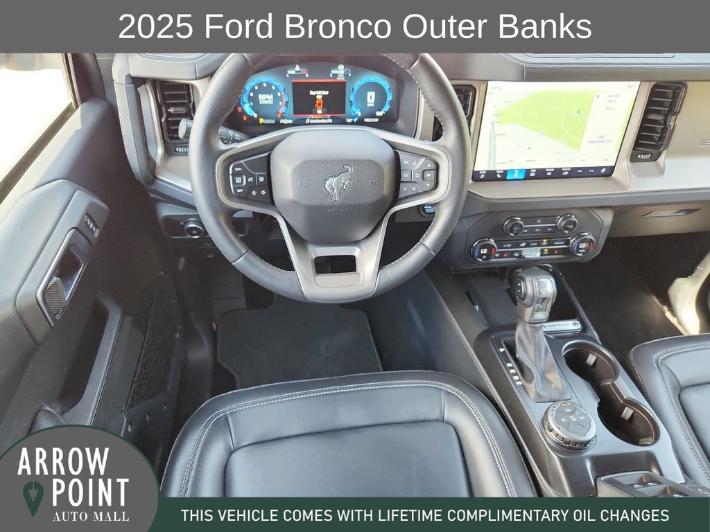 Used 2025 Ford Bronco Outer Banks AWD/4WD image 20