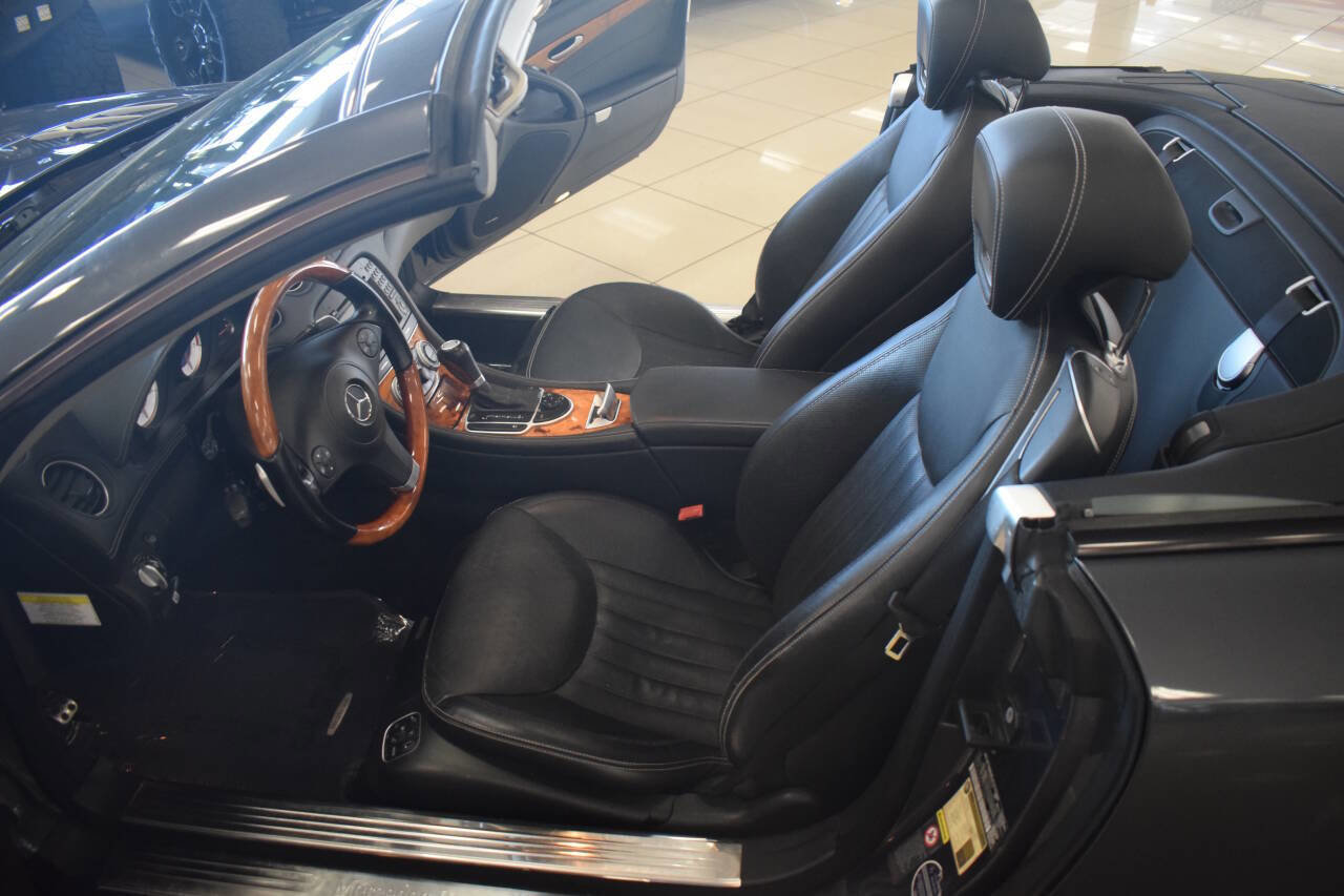 Used 2012 Mercedes-Benz SL 550 image 47