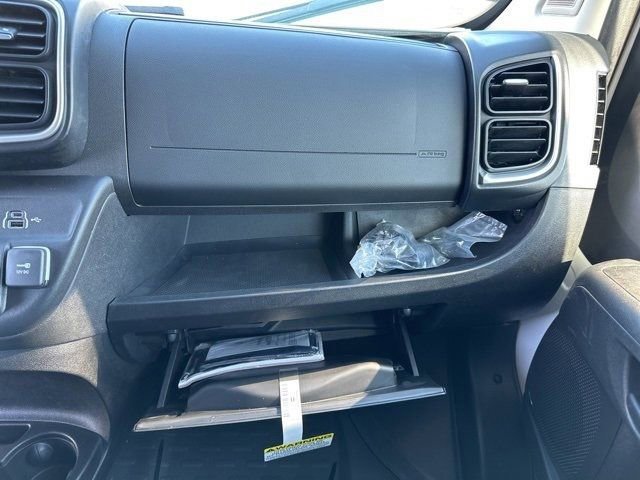 New 2024 RAM ProMaster 3500 w/ Quick Order Package 22G SLT image 22