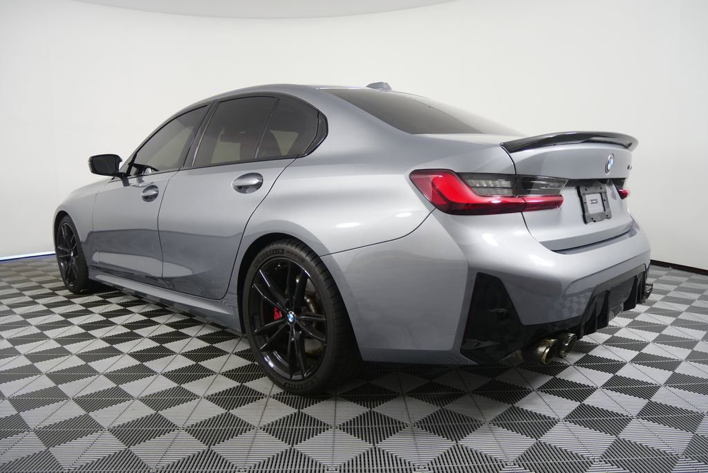 Used 2024 BMW M340i w/ Shadowloine Package image 5