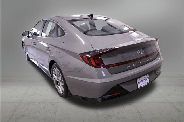 Used 2023 Hyundai Sonata SEL image 3