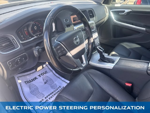 Used 2018 Volvo V60 T5 Cross Country w/ Convenience Package AWD/4WD image 14