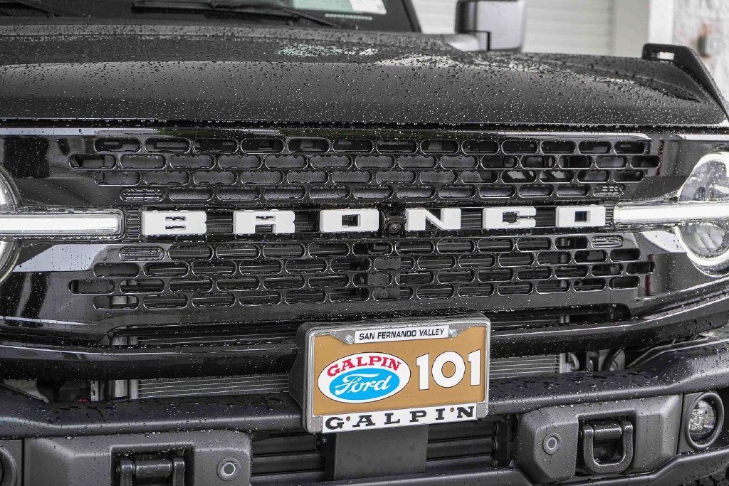 New 2026 Ford Bronco Badlands w/ Wildtrak Package AWD/4WD image 5