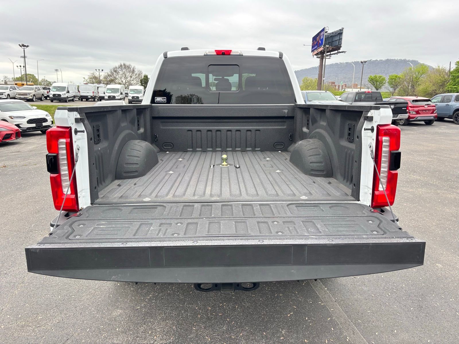 Used 2024 Ford F250 XL w/ STX Appearance Package image 20