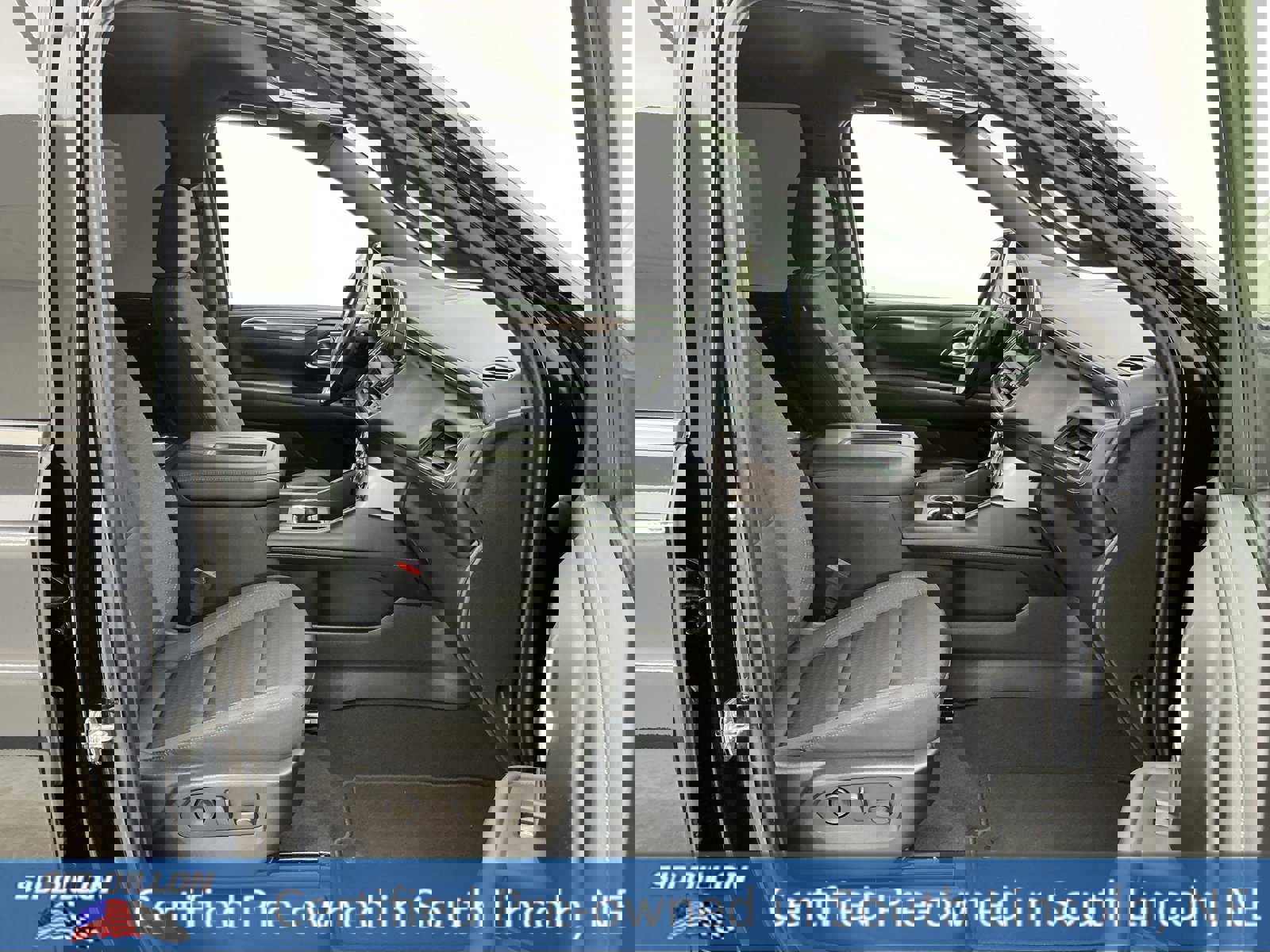 Used 2022 GMC Yukon SLE image 25
